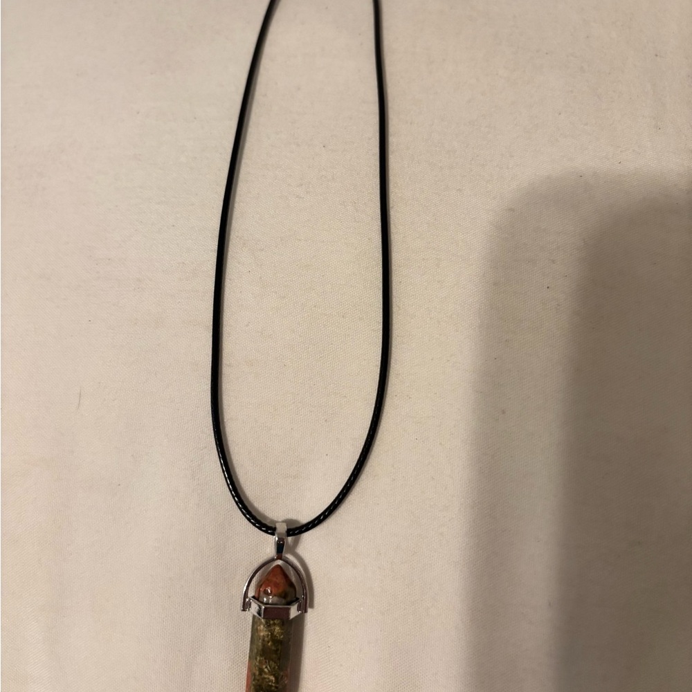 Elegant Silver and Black Pendant Necklace